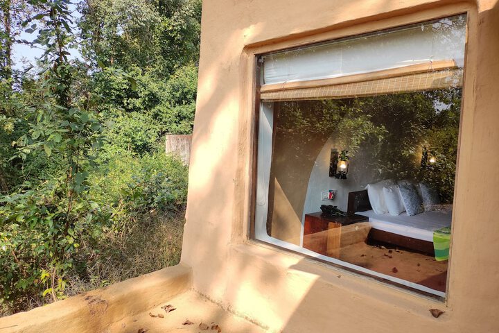 Room 4 of 30