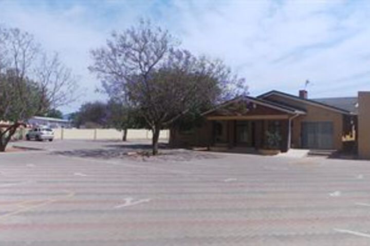 Property Grounds 18 of 20