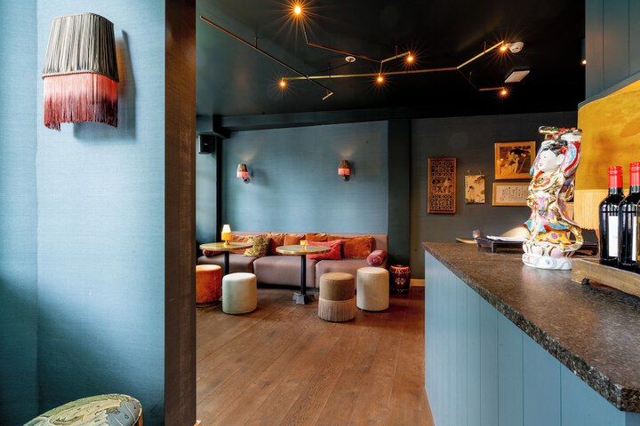 Lounge 231 of 264