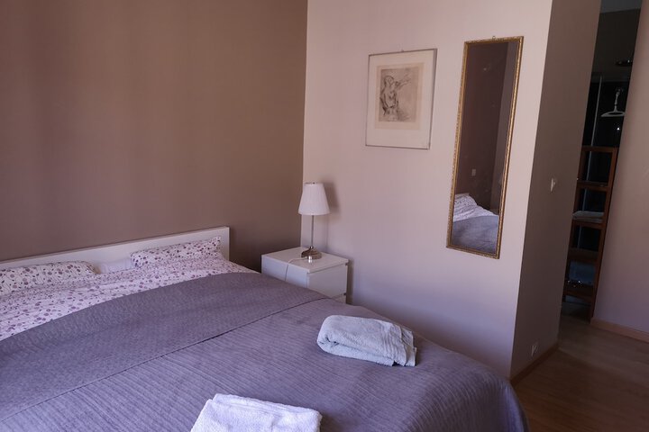 Room 3 of 36