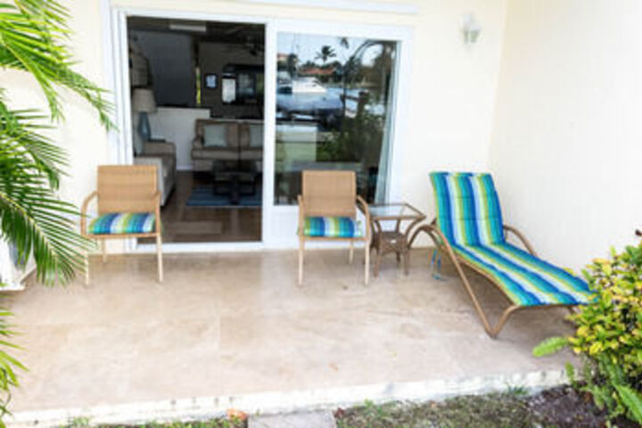 Terrace/Patio 36 of 37