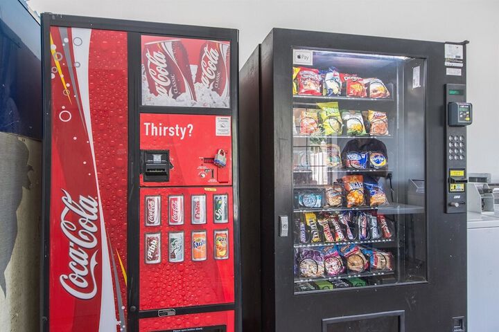 Vending machine