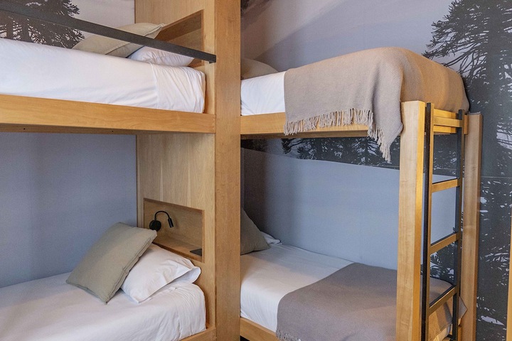 Room 15 of 79