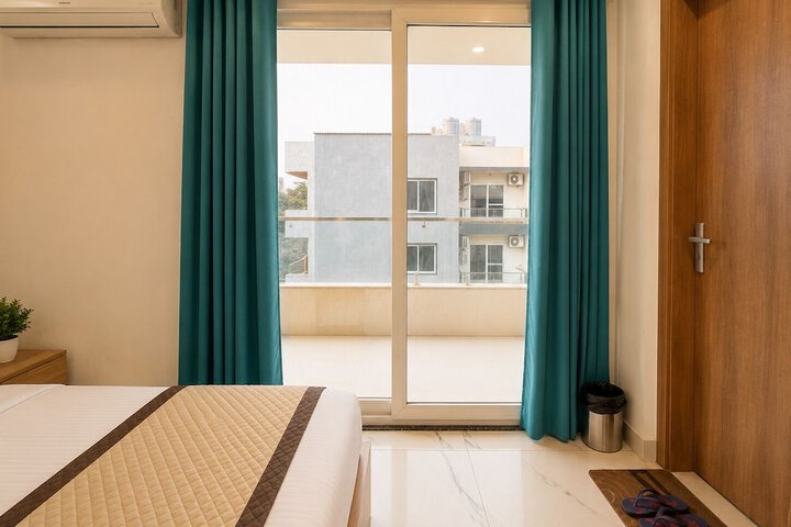 Room 21 of 36