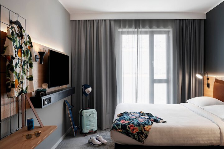 Room 7 of 31