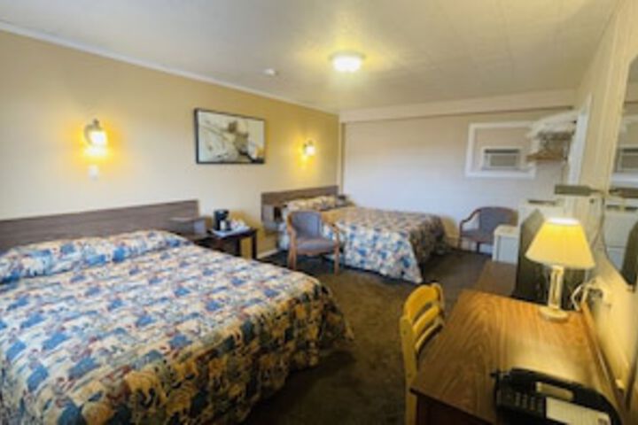 Room 10 of 132