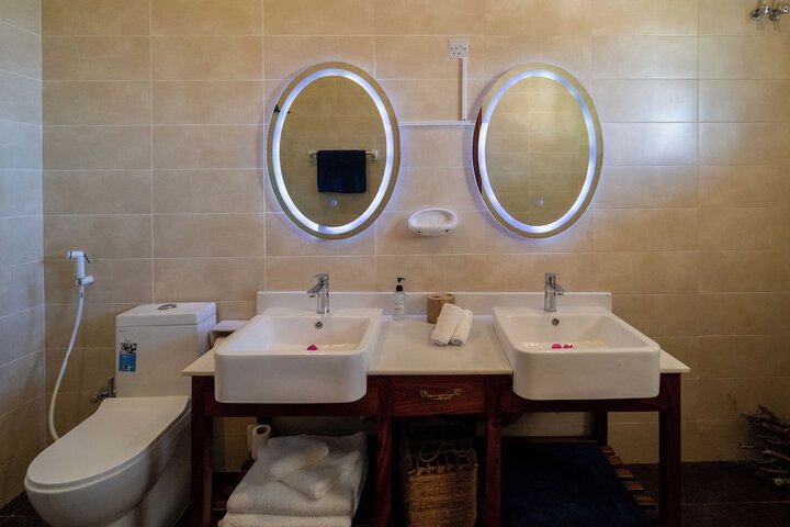 Room 20 of 65