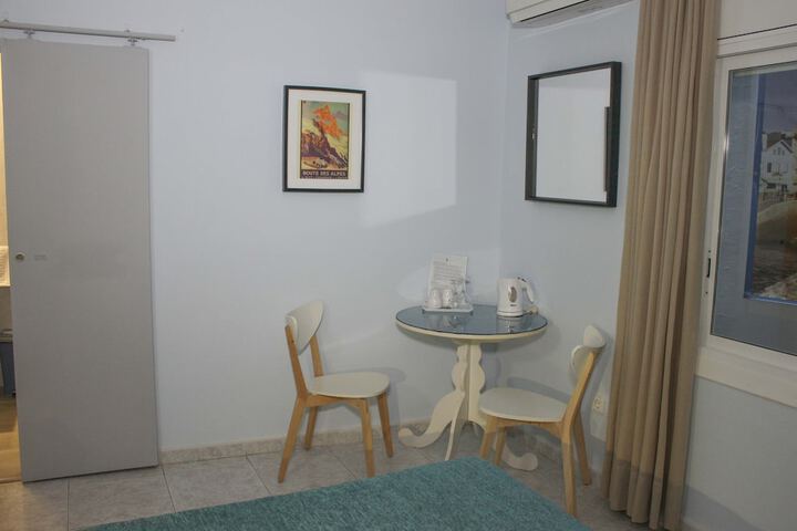 Room 33 of 63