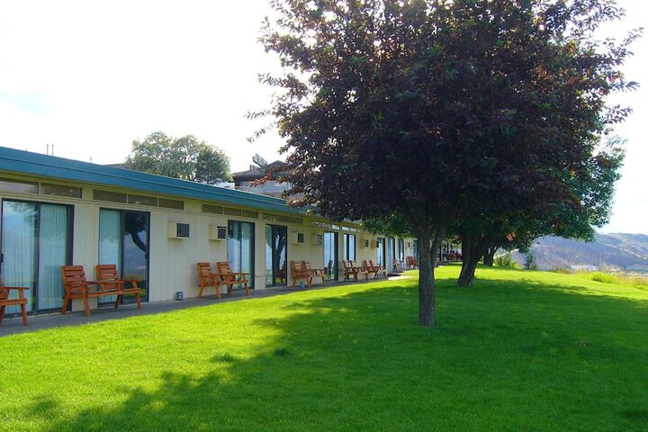 Property Grounds 23 of 37