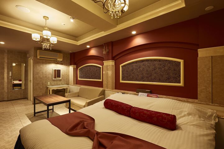 Room 16 of 70