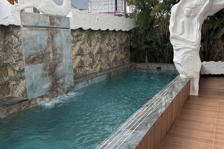 Ilio Boutique Swim Up Rooms