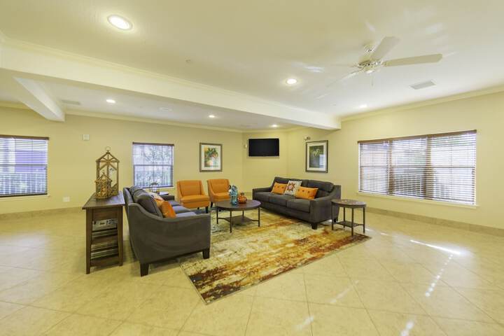 Hotel Interior 4 of 72