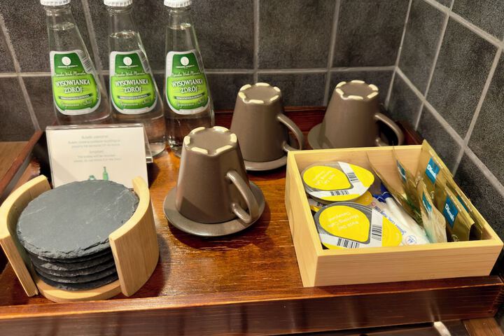 Breakfast/Coffee Service 81 of 121