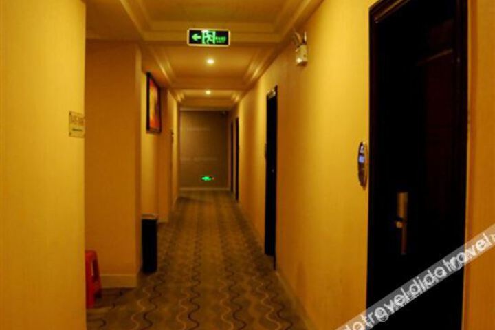 Hotel Interior 15 of 28