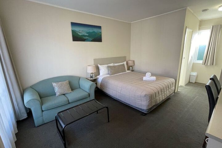 Room 22 of 56