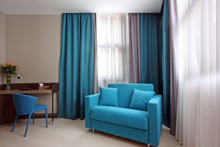 Room 3 of 31