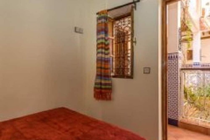 Room 13 of 53