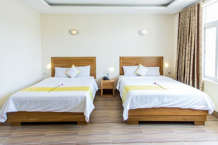 Room 6 of 29