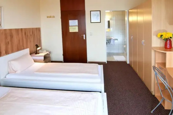 HOTEL KRONE