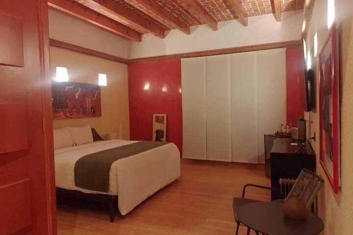 Room 13 of 64