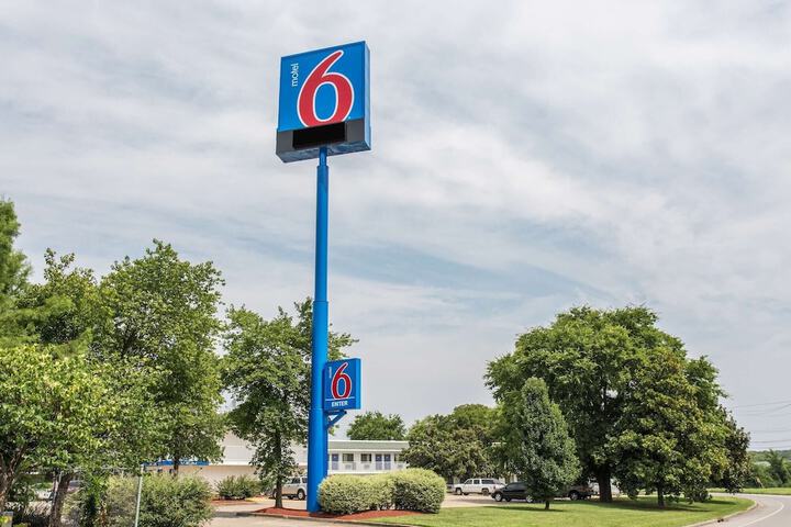 Property Grounds 33 of 33