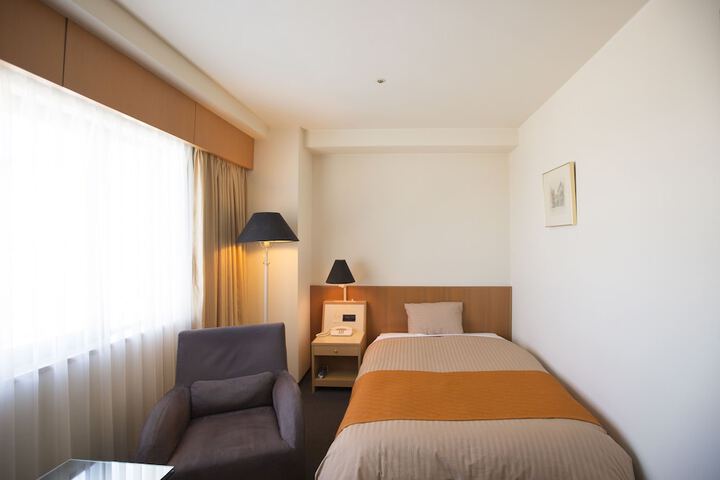 Room 7 of 26