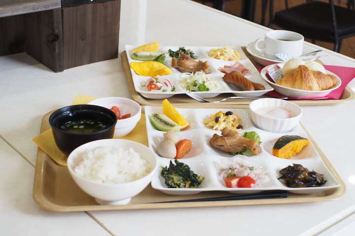 Breakfast/Coffee Service 94 of 102