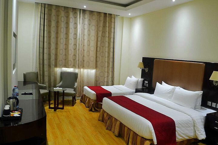 Room 3 of 36