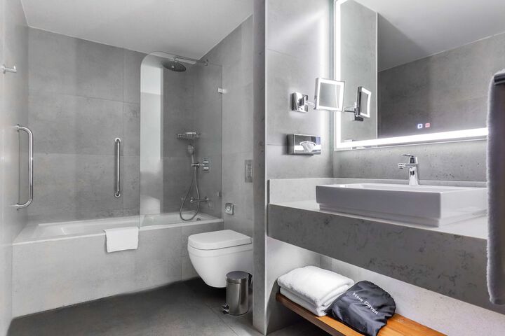 Clean Restrooms