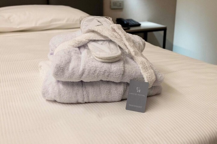 Room 9 of 23