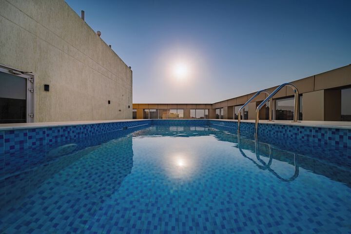 Belvilla Alhamra Vivid Plaza Hotel