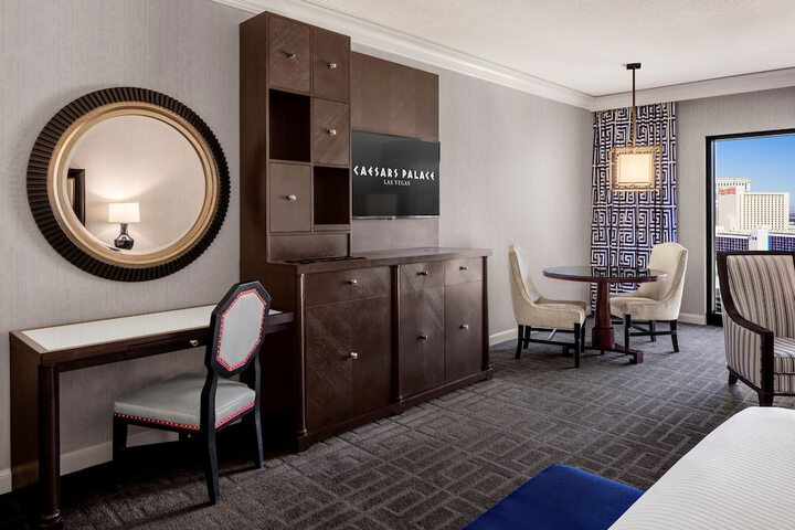 Room 77 of 225