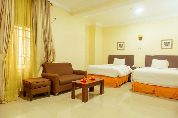 Room 21 of 62
