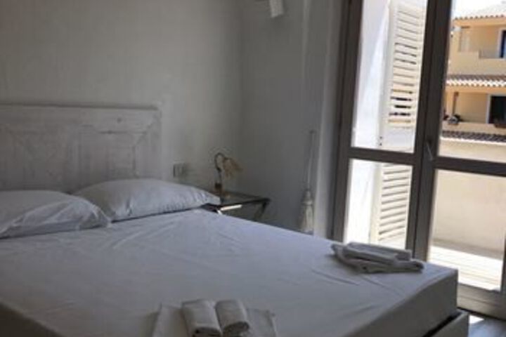Room 17 of 64