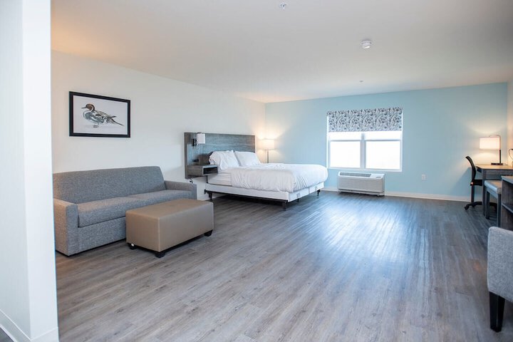 Room 6 of 35