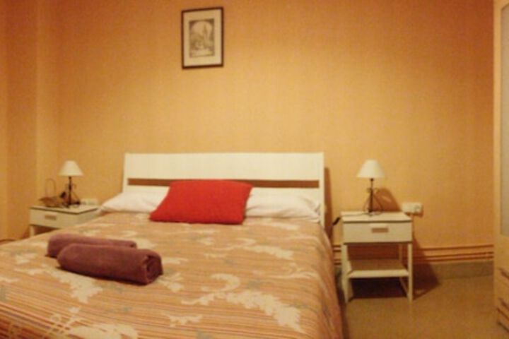 Room 2 of 41