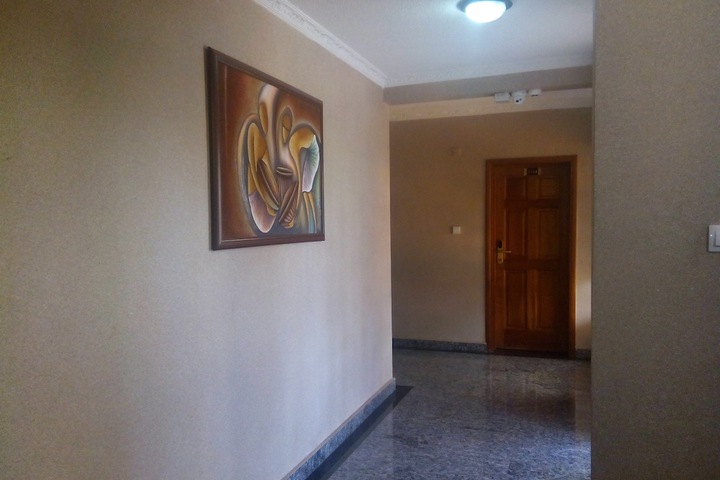 Ballroom/Hall 36 of 45
