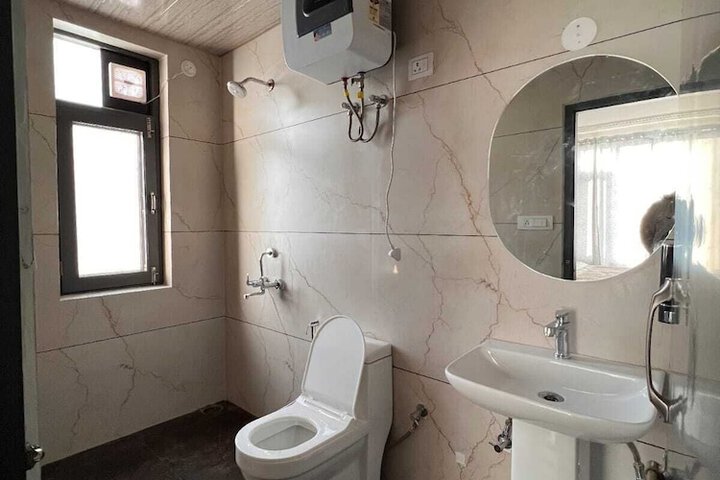 Room 15 of 20
