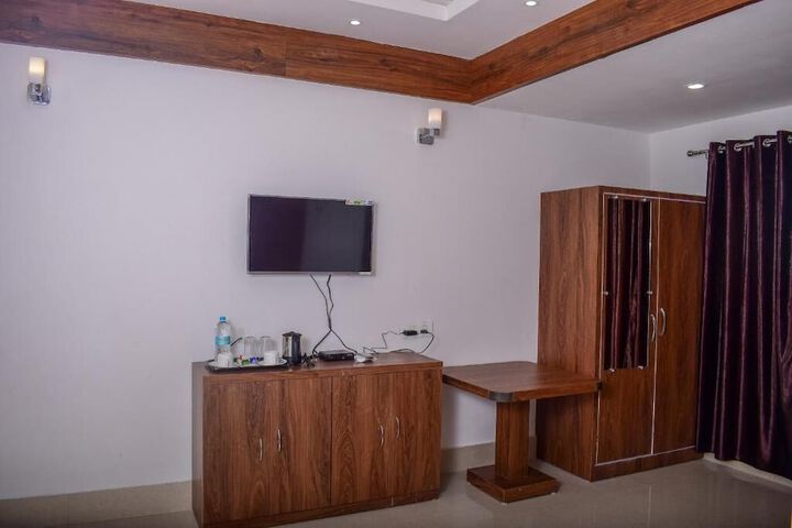 Room 22 of 35