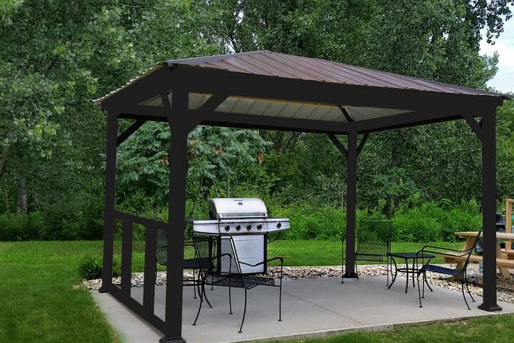BBQ/picnic area