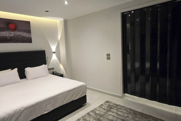 Room 67 of 107