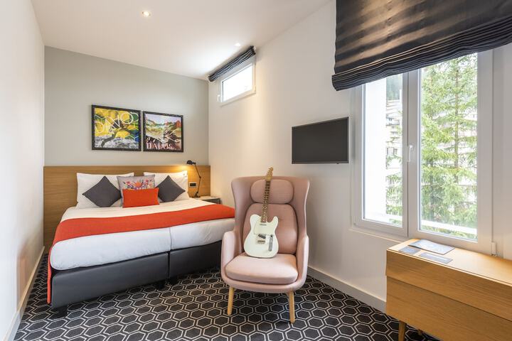 Room 12 of 54
