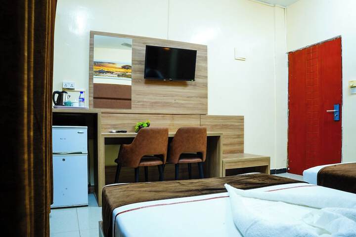 Room 7 of 17