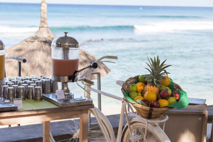 Breakfast/Coffee Service 45 of 97