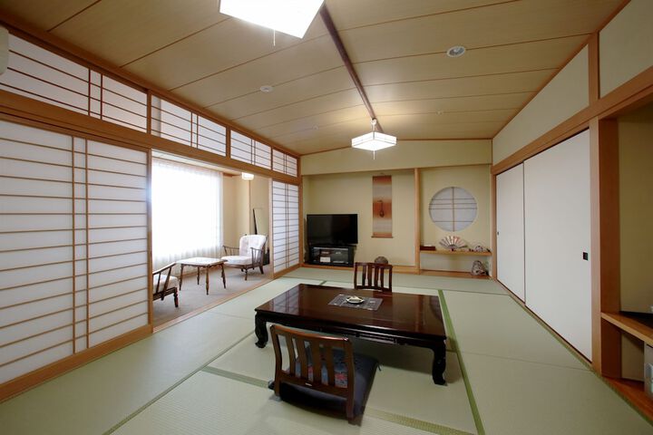 Room 20 of 53