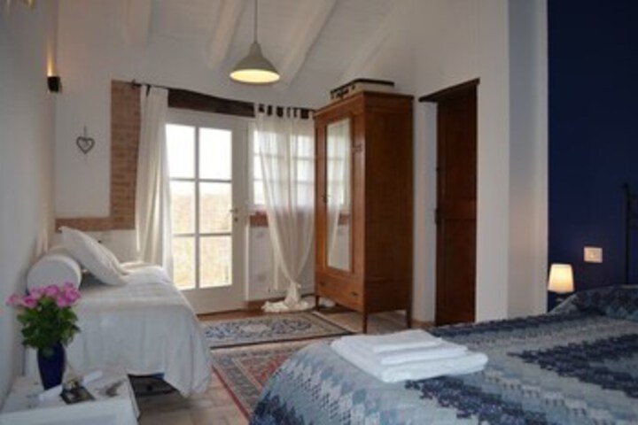 Room 43 of 44