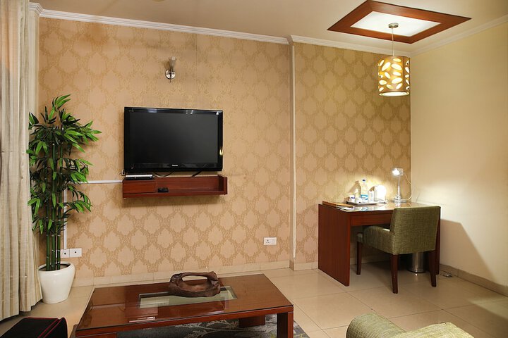 Room 21 of 72