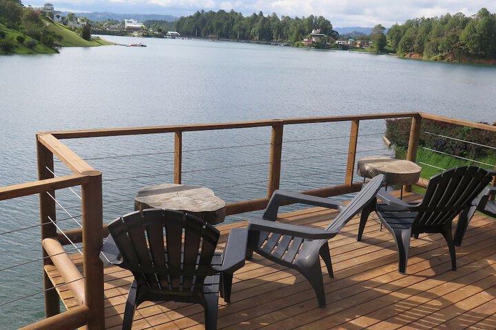 Sundeck 2 of 56