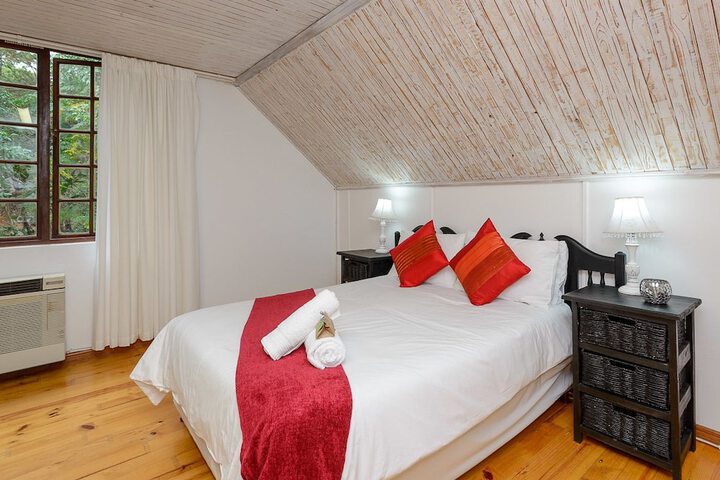 Room 3 of 54