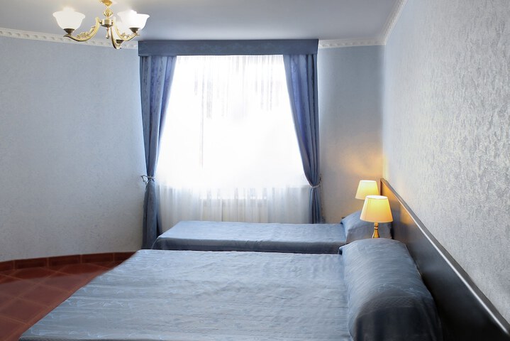 Room 10 of 41